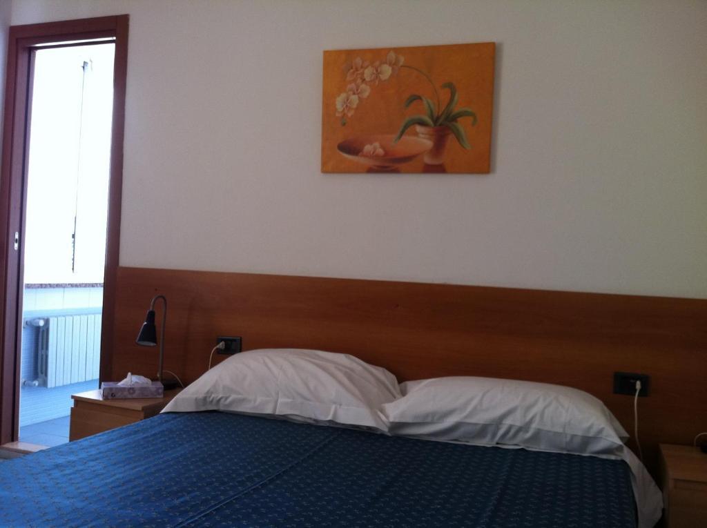 Hotel Pontenuovo Merone Quarto foto